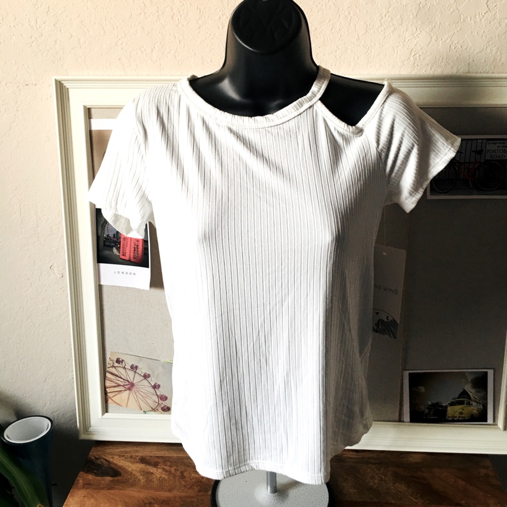 Love Win’s  -  Women’s Top 💓